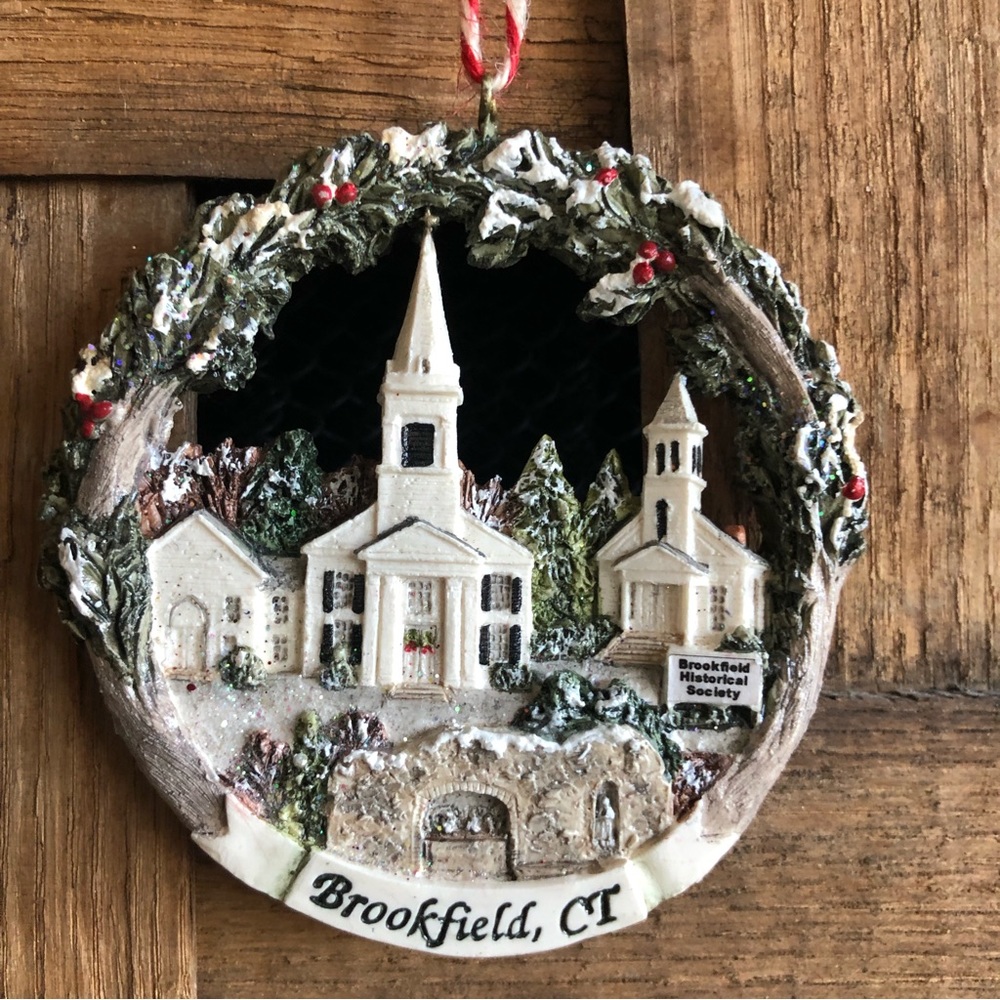 AmeriScape Ornament Brookfield, CT in Winter